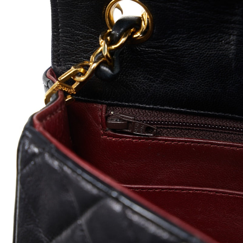 Top Quality Chanel Vintage Matlasse Chain Shoulder Bag Black Lambskin