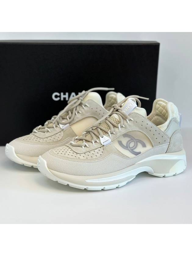 CC Logo  Fabric Suede Calfskin Mesh Low Top Sneakers White Chanel