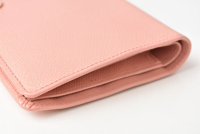Top Quality Chanel Leather Long Wallet in Excellent Condition
