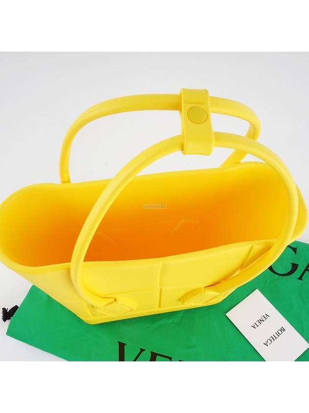 Bottega veneta Arco Mini Rubber Tote Bag Lemon