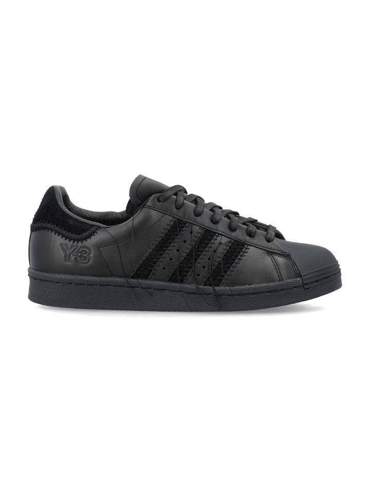SUPERSTAR