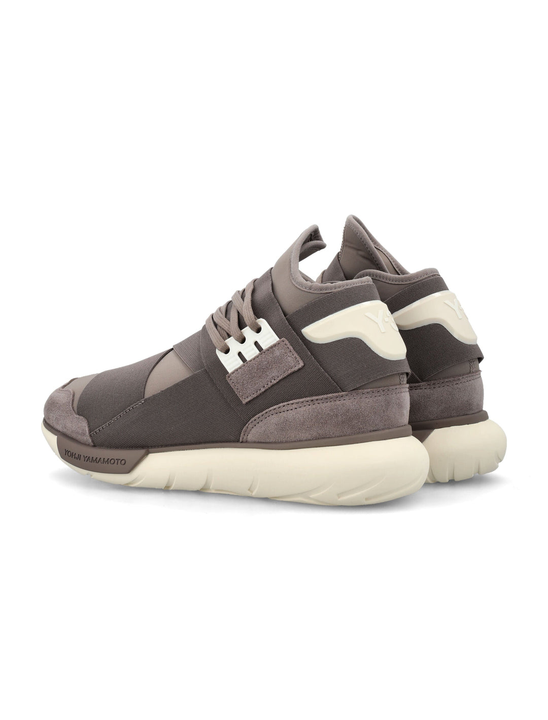 QASA HI SNEAKERS