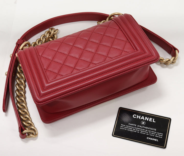 Top Quality Chanel Boy Chain Shoulder Bag Lambskin Red A67085