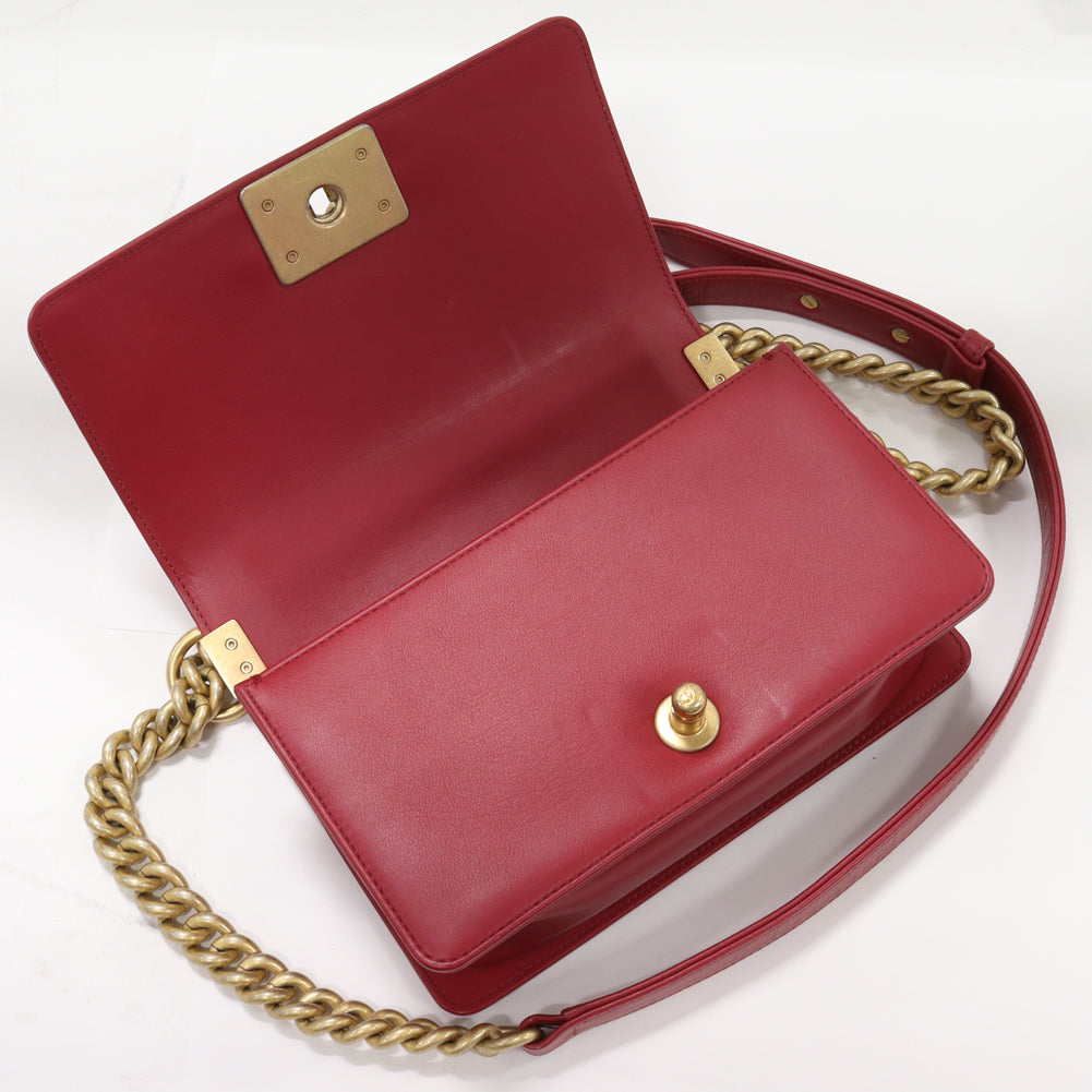Top Quality Chanel Boy Chain Shoulder Bag Lambskin Red A67085