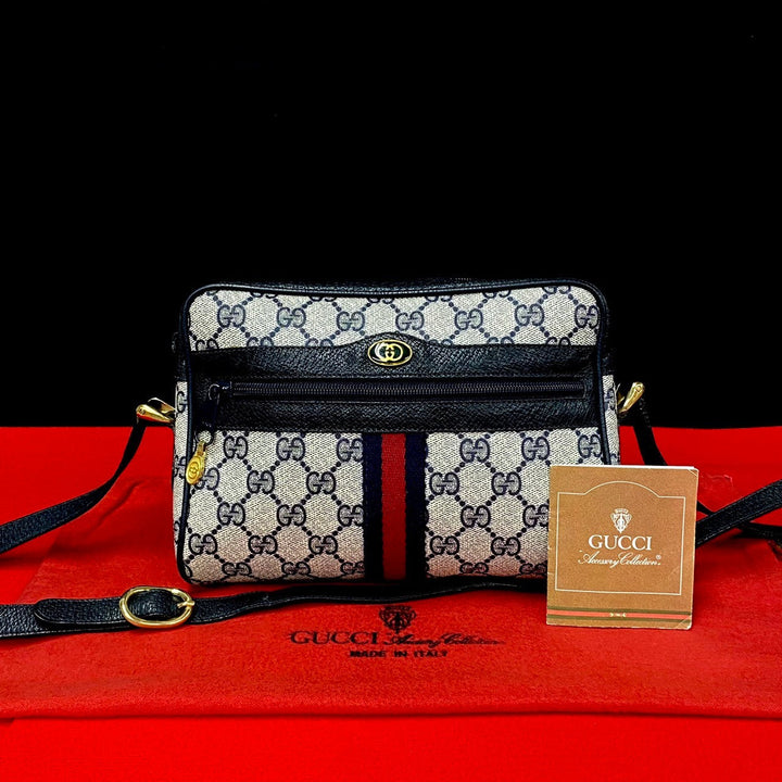 Gucci GG Supreme Crossbody Bag Canvas Crossbody Bag