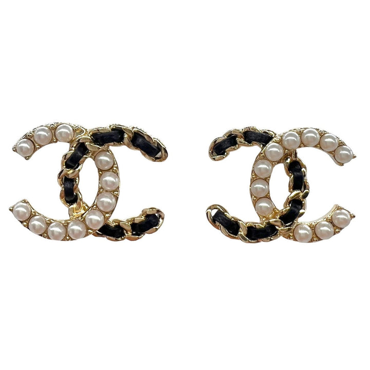 Top Quality Chanel CC Interlocking Gold-tone & Pearl Earrings