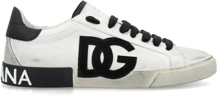 LOW TOP SNEAKERS