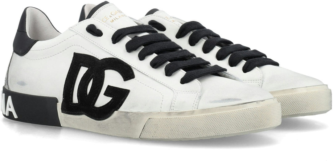 LOW TOP SNEAKERS