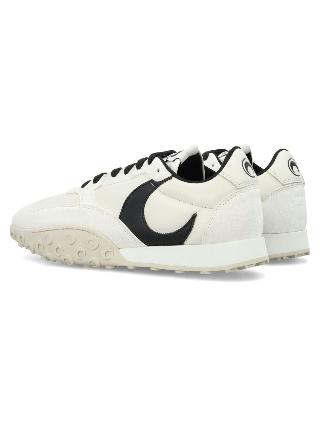 LOW-TOP MOON SNEAKER