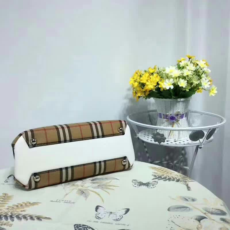 Burberry Bags - BG Bags - 1084