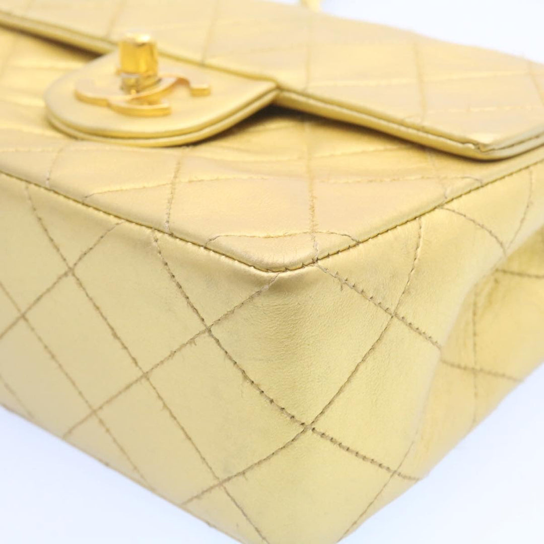 Top Quality Chanel Matelasse Chain New Shoulder Bag Leather Gold CC Auth 25305A