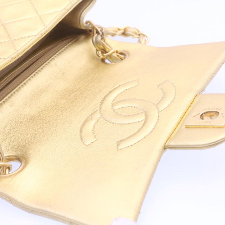 Top Quality Chanel Matelasse Chain New Shoulder Bag Leather Gold CC Auth 25305A