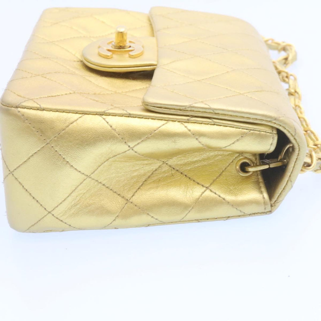 Top Quality Chanel Matelasse Chain New Shoulder Bag Leather Gold CC Auth 25305A