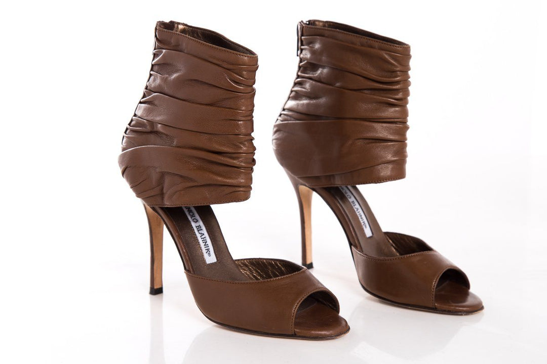 Manolo Blahnik Brown Leather Heels SZ 36.5