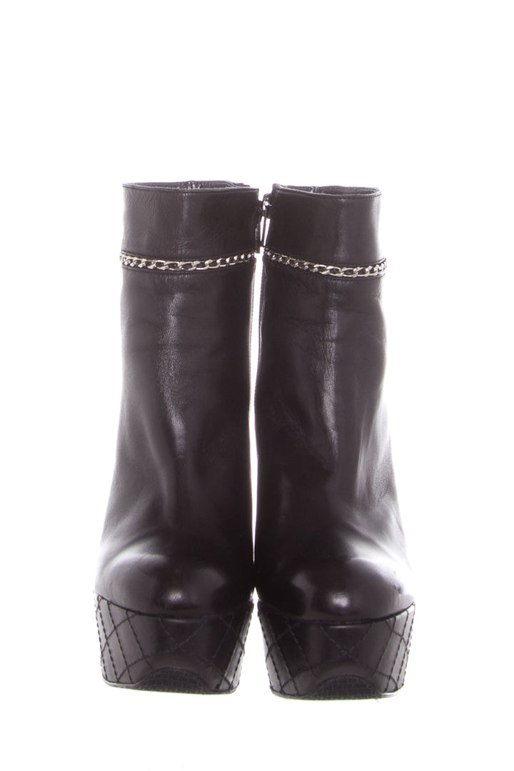 Stuart Weitzman Black Platform Chain Detail Booties SZ 6