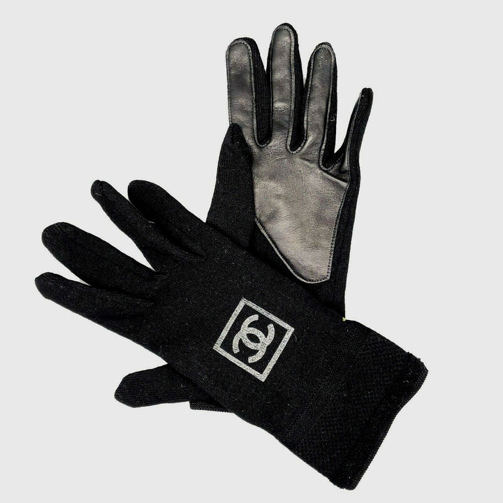 Chanel - Knit Wool Lambskin Black Leather - Sport Gloves - CC Logo - Size M
