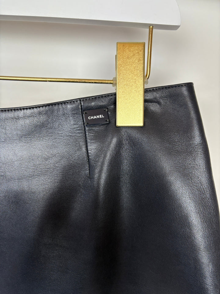 Top Quality Chanel Navy Lambskin Leather Skirt with Small Top Quality Chanel Plaque Detail Size FR 40 (UK 12)