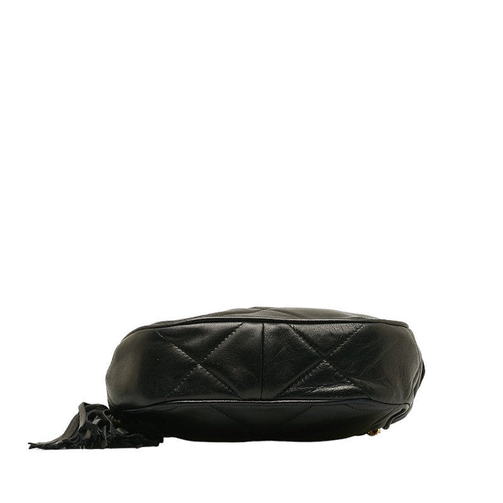 Top Quality Chanel Vintage Chain Shoulder Bag in Lambskin Black