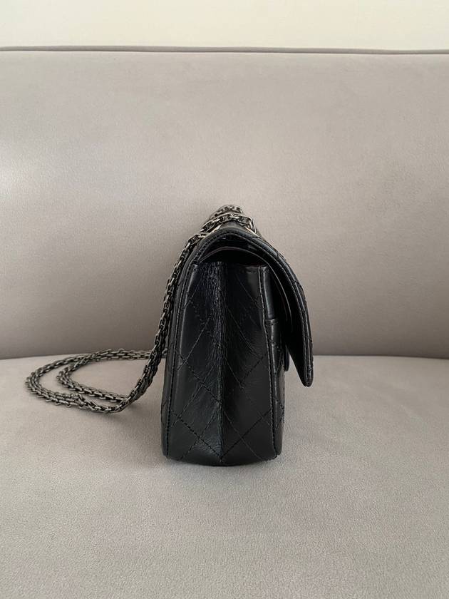 255 Chain Vintage Calfskin Ruthenium  Medium Flap Shoulder Bag Black Chanel
