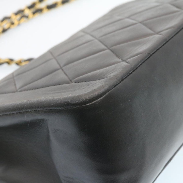 Top Quality Chanel Chain Turn Lock Diana Matelasse Shoulder Bag Lamb Skin Black Auth 28470A
