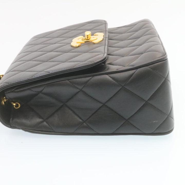 Top Quality Chanel Matelasse Chain New Shoulder Bag Lamb Skin Black Gold CC Auth 28632A