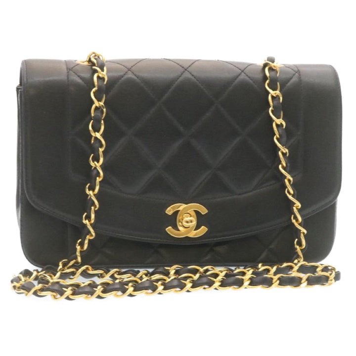 Top Quality Chanel Chain Turn Lock Diana Matelasse Shoulder Bag Lamb Skin Black Auth 28643A