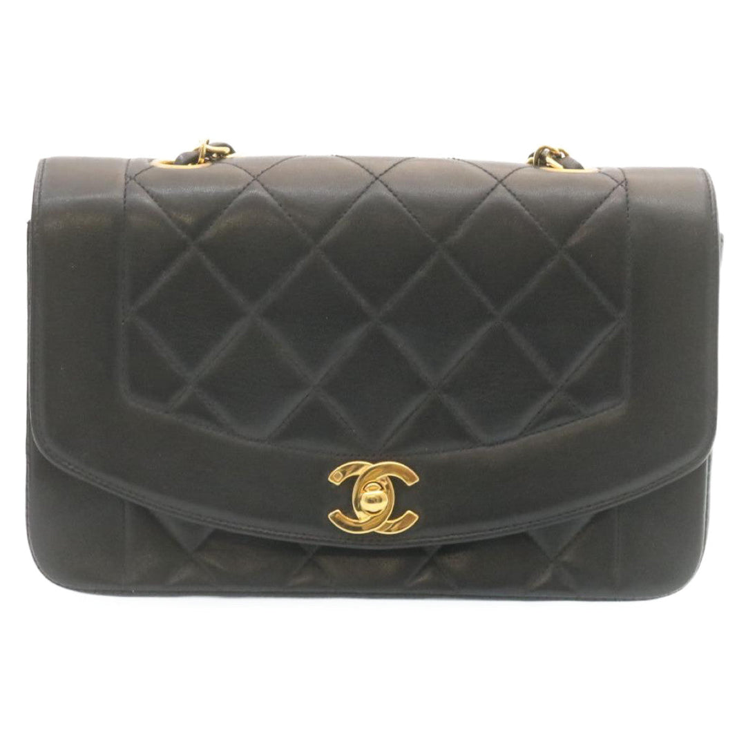 Top Quality Chanel Chain Turn Lock Diana Matelasse Shoulder Bag Lamb Skin Black Auth 28643A