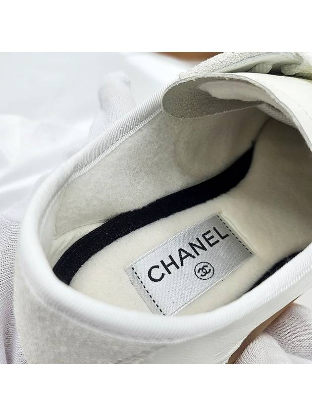 Calfskin Suede Low Top Sneakers White Chanel