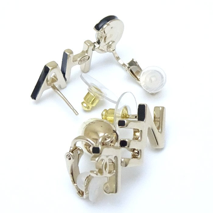 Top Quality Chanel Logo Earrings A22K Gold Plated