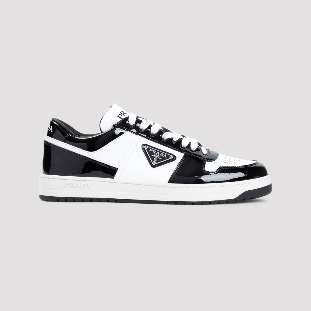 LACE-UP SHOES
