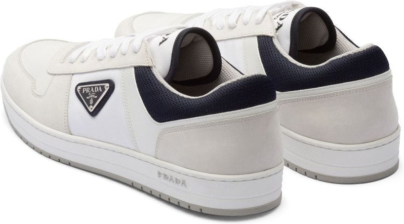 SNEAKERS DOWNTOWN