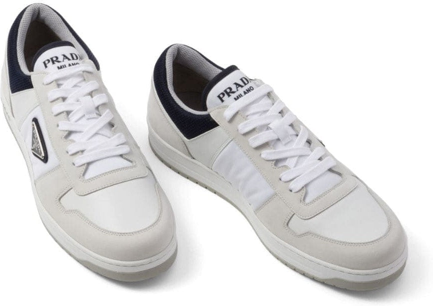 SNEAKERS DOWNTOWN