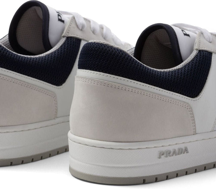 SNEAKERS DOWNTOWN