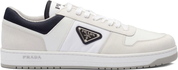 SNEAKERS DOWNTOWN