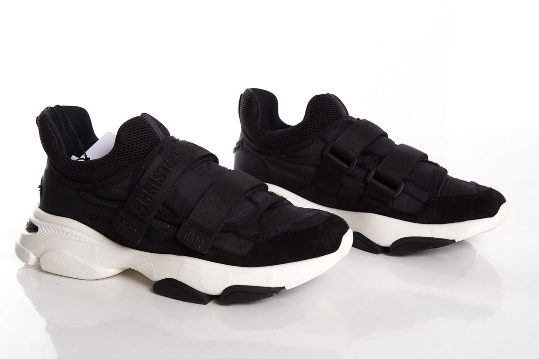 Dior Black & White D- Wander Sneakers SZ 41 NWT