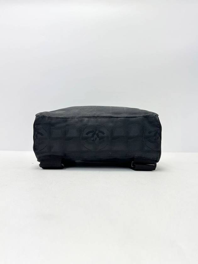 6th Division Black New Travel Mini Two Way Bag 4VCHB38357 Chanel