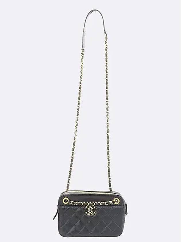AS0950 shoulder bag Chanel
