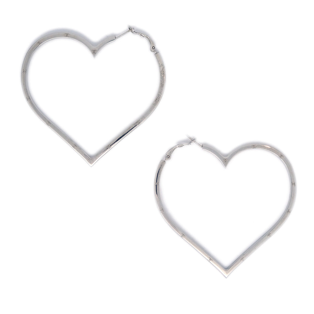 Top Quality Chanel Heart Dangle Piercing Earrings Silver 04P