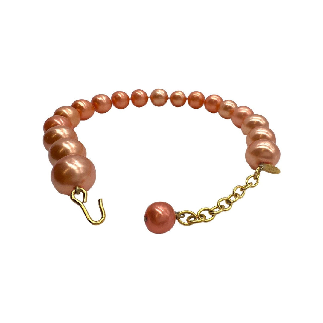 Vintage Top Quality Chanel bag Peach Synthetic Pearl Necklace