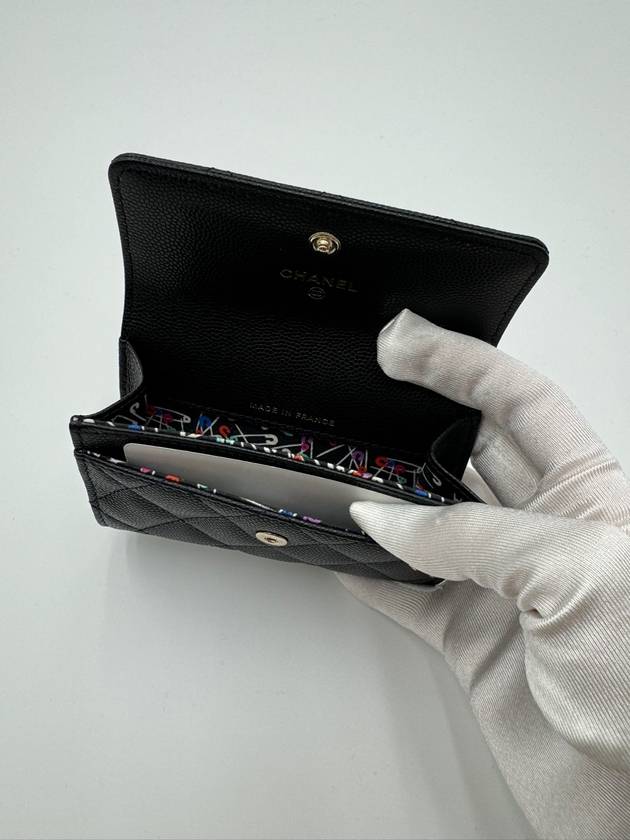 CC Logo Flap Caviar Card Wallet Black Chanel