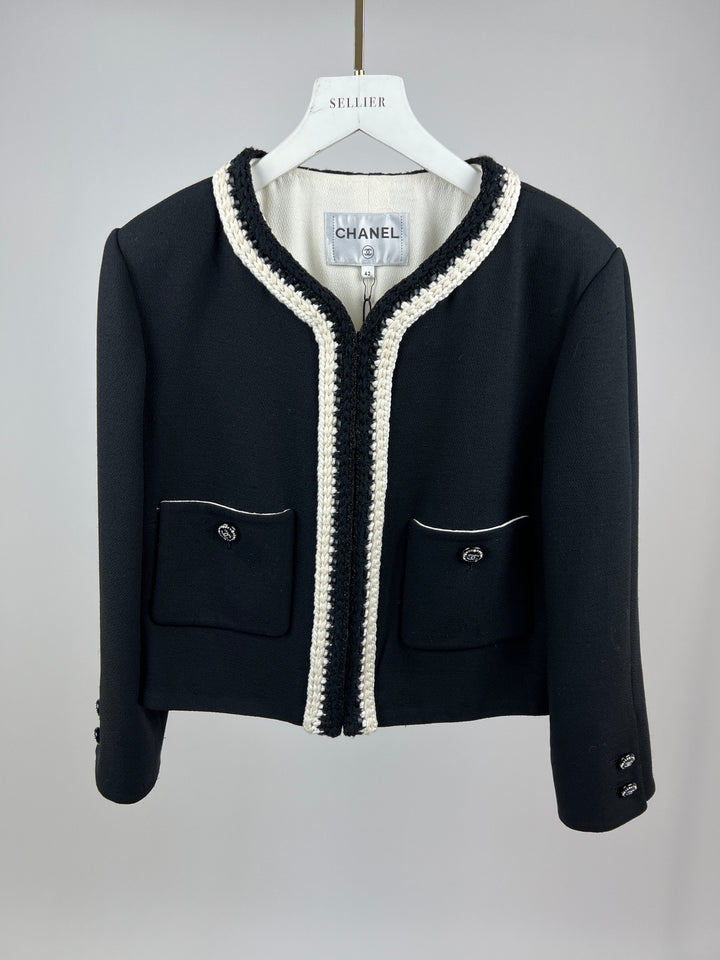 *SUPER HOT* Chanel 22C Black, White Metallic Tweed Trim Silk Jacket and Wide-Leg Trouser Set with Crystal CC Logo Detail Size FR 42-44 (UK 14-16) Jacket RRP ¬£5,420