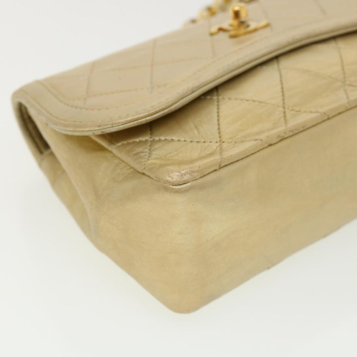 Top Quality Chanel Matelasse Turn Lock Chain Shoulder Bag Lamb Skin Gold CC Auth 31382A