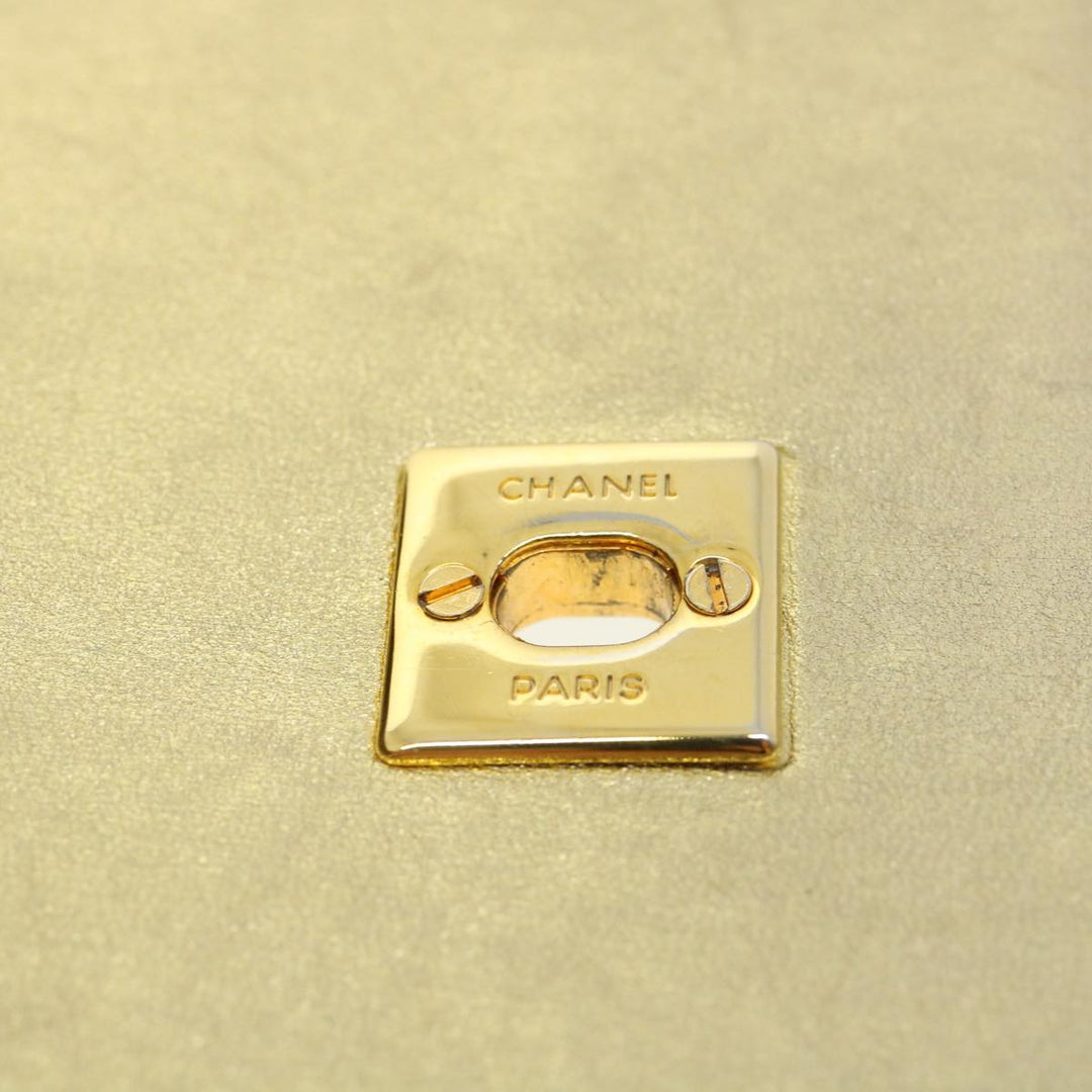Top Quality Chanel Matelasse Turn Lock Chain Shoulder Bag Lamb Skin Gold CC Auth 31382A