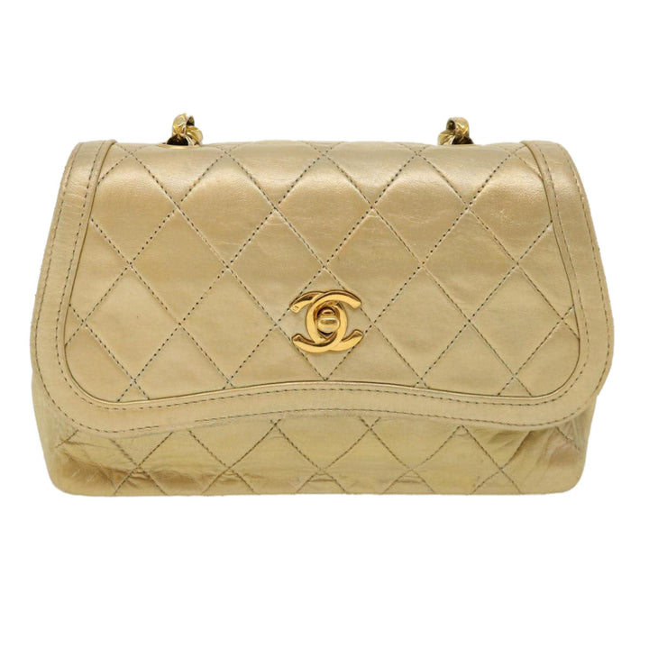 Top Quality Chanel Matelasse Turn Lock Chain Shoulder Bag Lamb Skin Gold CC Auth 31382A