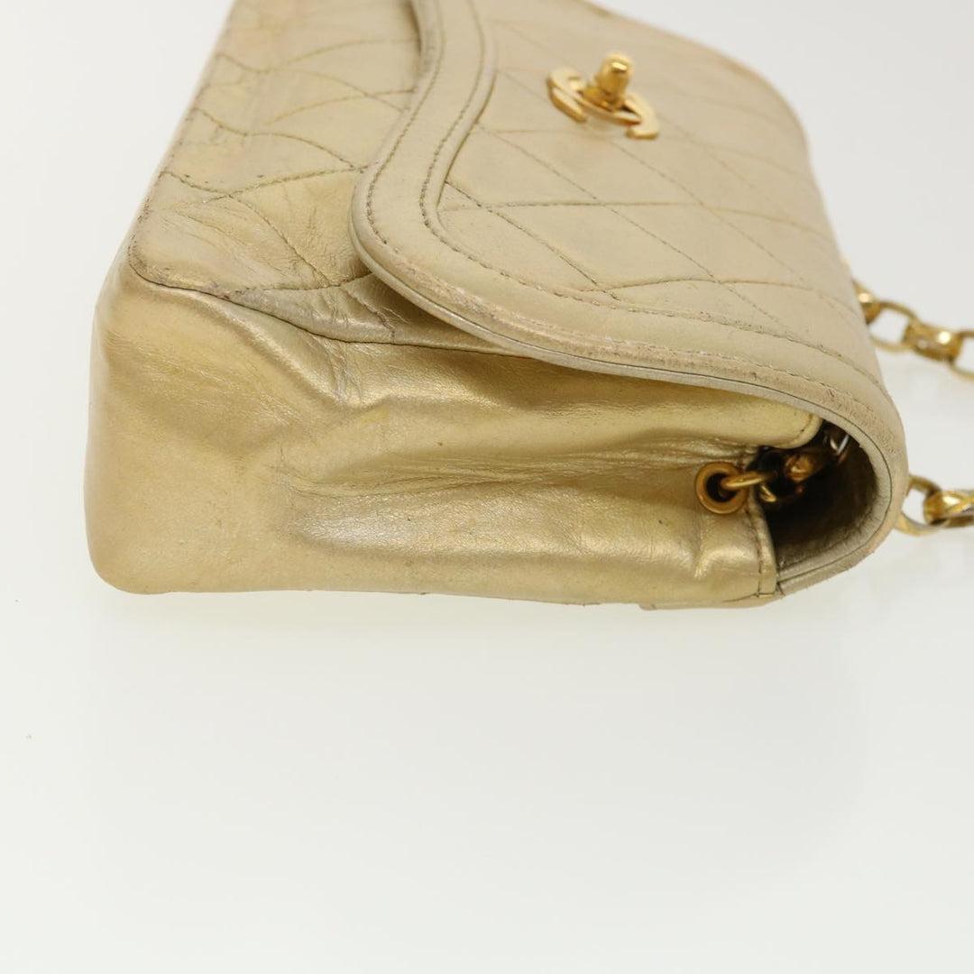 Top Quality Chanel Matelasse Turn Lock Chain Shoulder Bag Lamb Skin Gold CC Auth 31382A