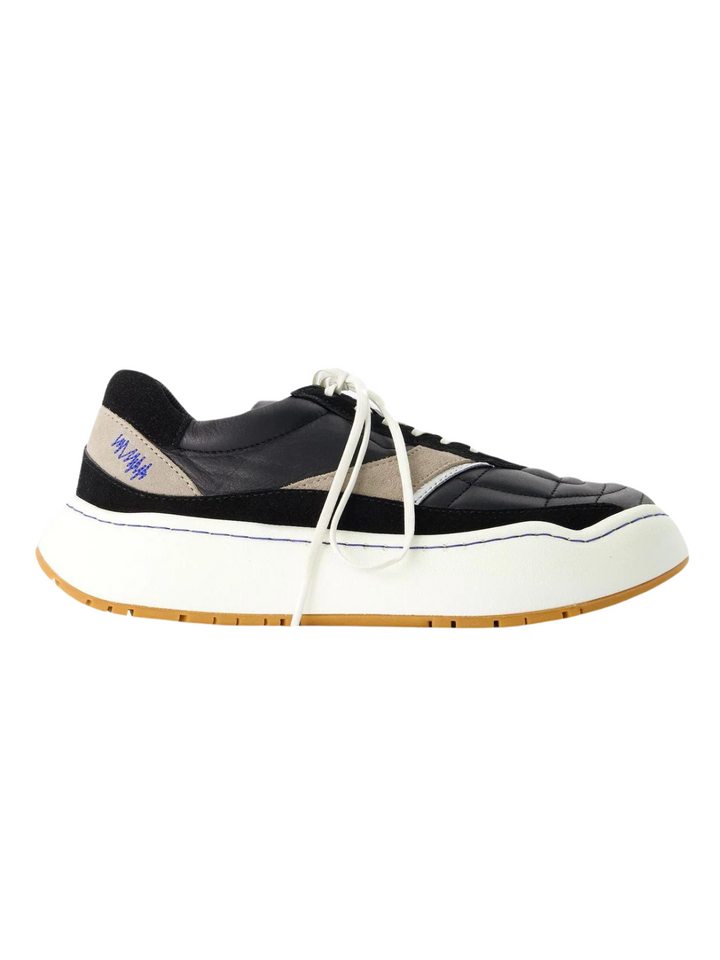 Log Sneakers