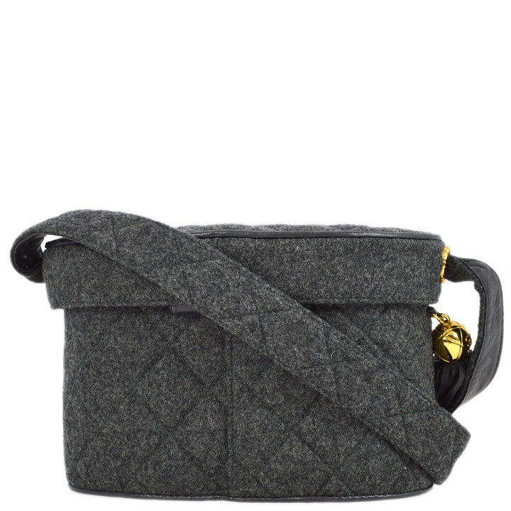 Top Quality Chanel 1991-1994 Gray Felt Shoulder Bag
