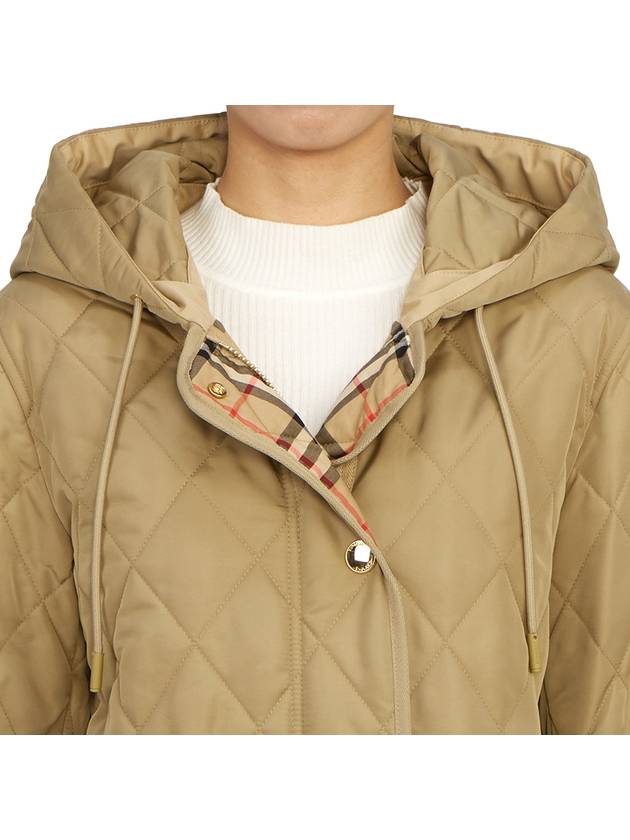 Burberry Diamond Quilted Hoodie Padding Archive Beige