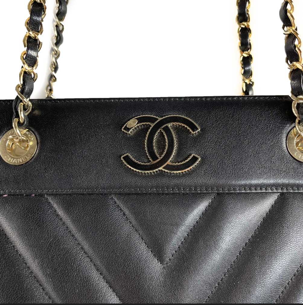 Chanel - Mademoiselle Large Shopping Tote -Black Leather CC Chevron Shoulder Bag