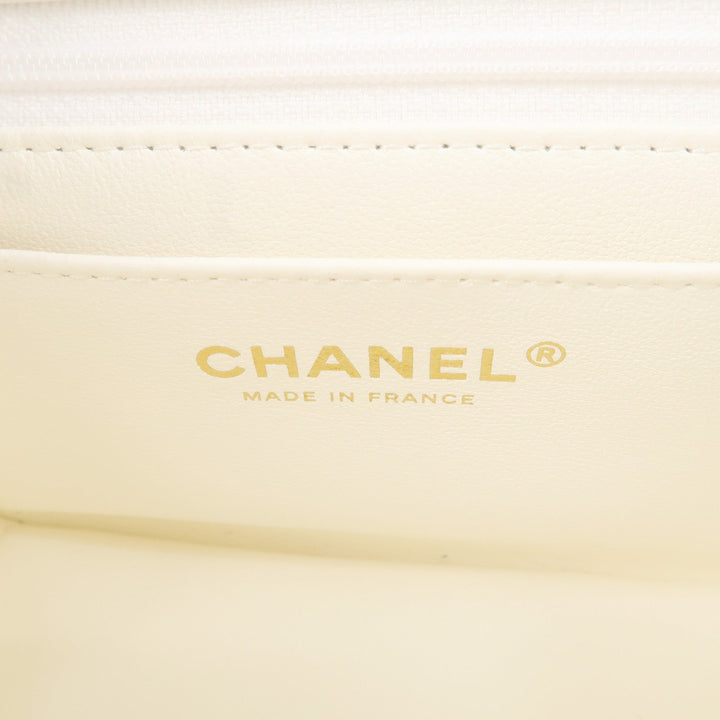 Top Quality Chanel Chocolate Bar Mini Matelasse Lamb Skin Shoulder Bag White